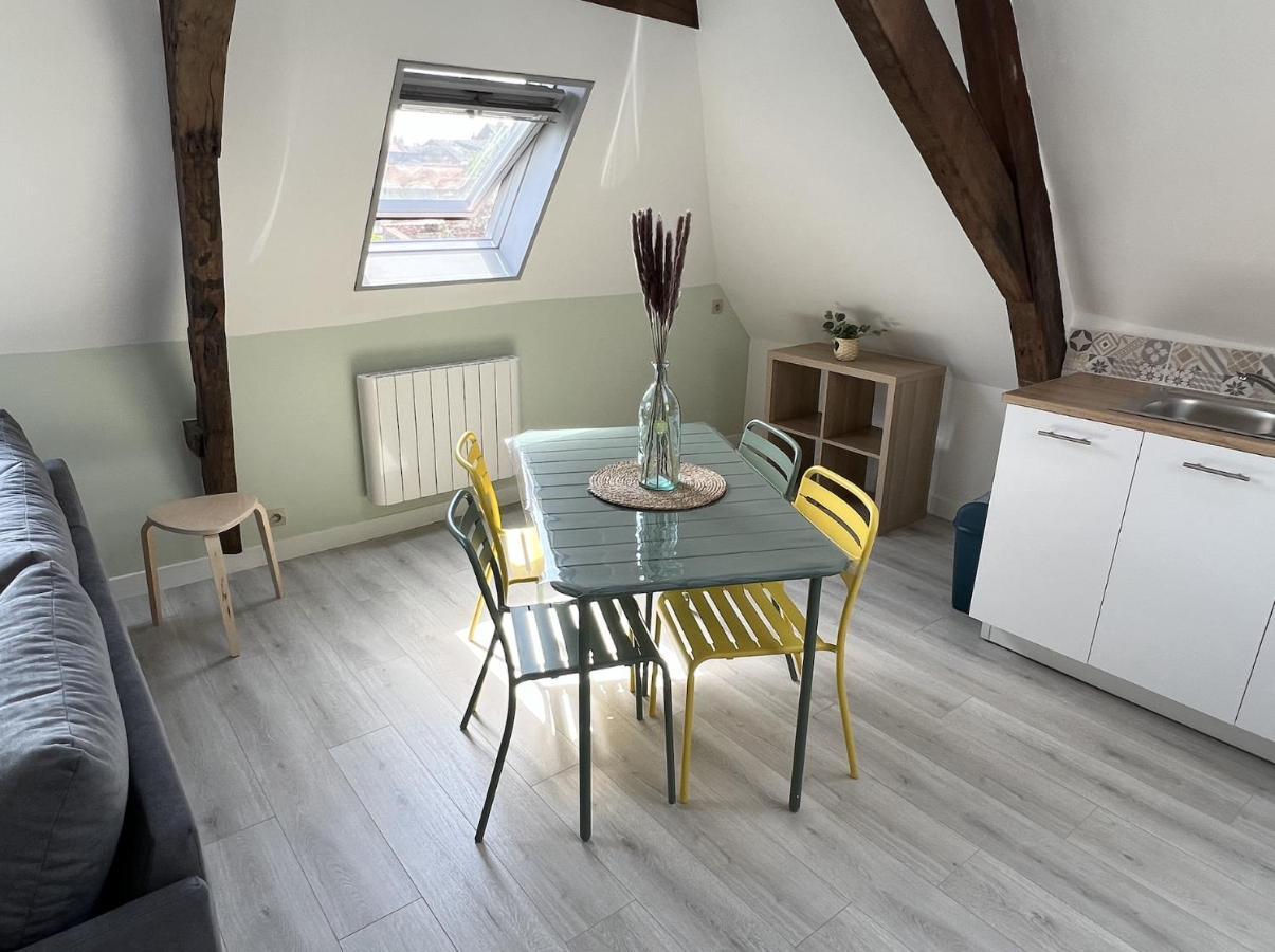 Appartement Le Saint Haut Centre Ville A Saint-Omer Exteriér fotografie